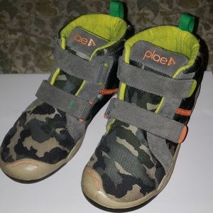 Plae boys velcro high top camo 1.5